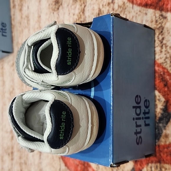 NWT stride rite baby boy sneakers - Picture 4 of 7